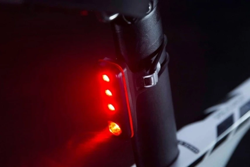 Knog Blinder Road R70 4 Knog Blinder Road R70 - Image 4