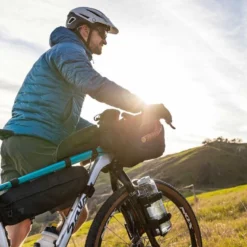 Topeak Midloader Bikepacking Bag 3L 6 Topeak Midloader Bikepacking Bag 3L -Shiman Bicycle Shop 71280 topeak midloader bikepacking bag