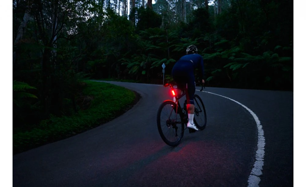 Knog Blinder Road R150 5 Knog Blinder Road R150 - Image 5