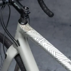 Dyedbro Stay Free T. White